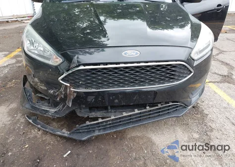 2016 Ford Focus Se z USA, uszkodzony, nr VIN 1FADP3F24GL262223